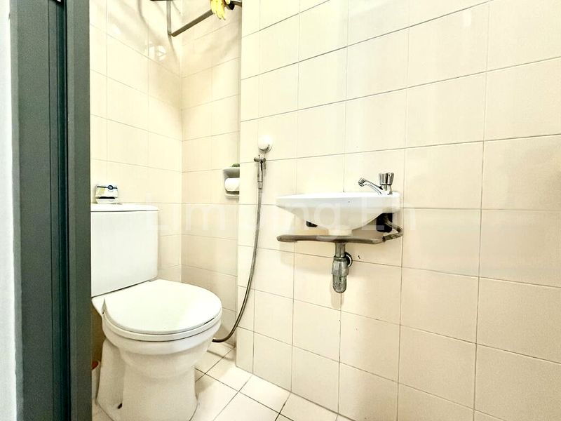 3 Bed Condo for Sale in  Sunhaven - Image 4